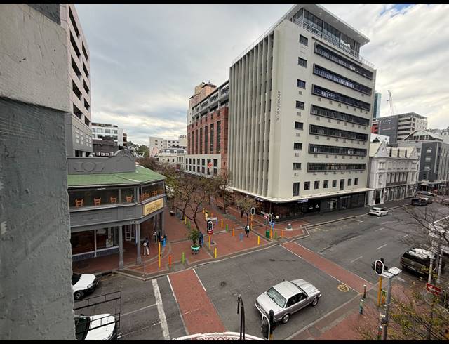 232M² BUILDING TO LET IN CAPE TOWN CITY CENTRE